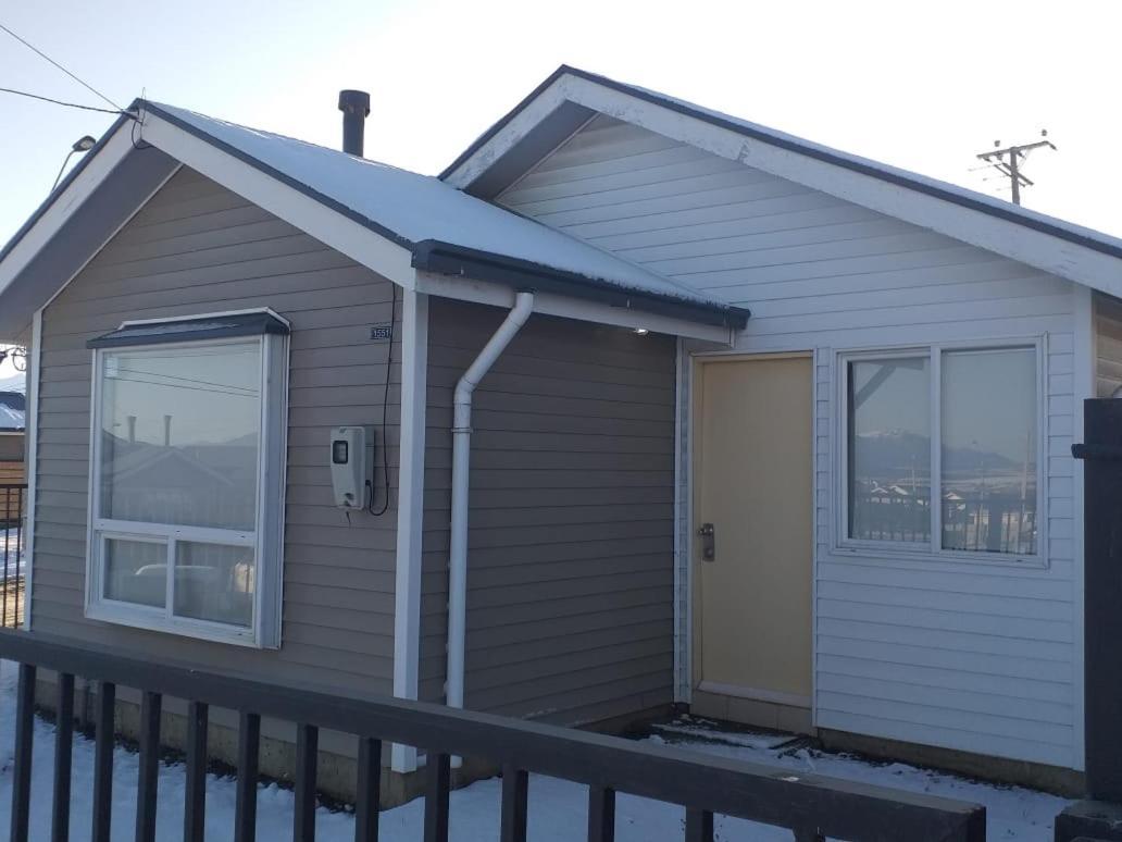 Greyhouse Villa Puerto Natales Exteriör bild
